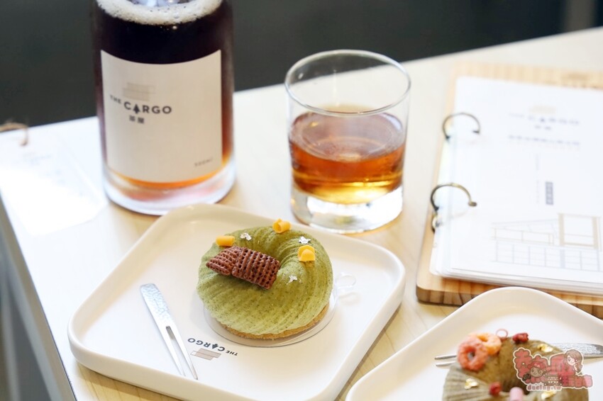 【台南美食】THE CARGO茶屋:台南最美景觀茶屋,超chill峇里島風!甜甜圈造型生乳酪蛋糕更是必吃~ - 熱血玩台南。跳躍新世界