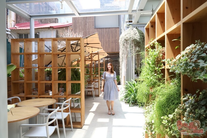 【台南美食】THE CARGO茶屋:台南最美景觀茶屋,超chill峇里島風!甜甜圈造型生乳酪蛋糕更是必吃~ - 熱血玩台南。跳躍新世界