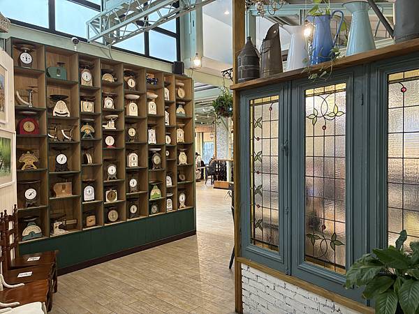 《嘉義❤️東區》綠時光1929，嘉義市中山路噴水池圓環旁的悠