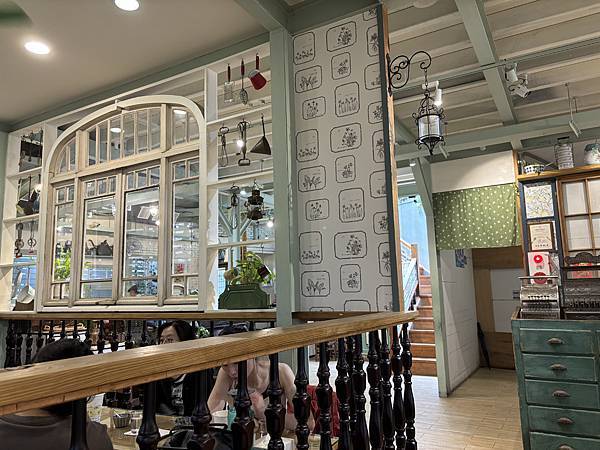 《嘉義❤️東區》綠時光1929，嘉義市中山路噴水池圓環旁的悠