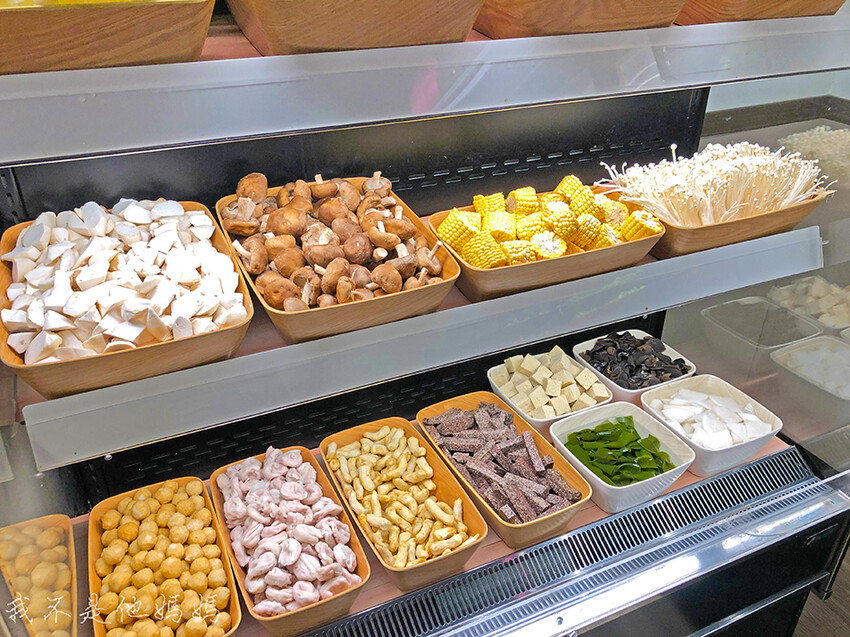 肉多多火鍋大安店,肉多多集團,樂多多集團,壽星肉蛋糕,忠孝復興火鍋,忠孝復興小火鍋,忠孝復興吃到飽,忠孝復興平價火鍋,忠孝復興便宜吃到飽