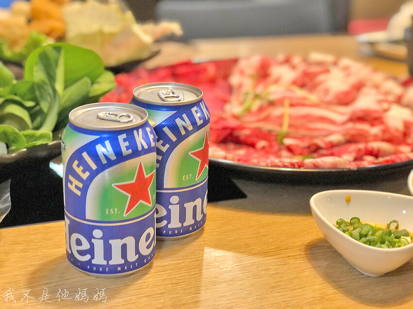 肉多多火鍋大安店,肉多多集團,樂多多集團,壽星肉蛋糕,忠孝復興火鍋,忠孝復興小火鍋,忠孝復興吃到飽,忠孝復興平價火鍋,忠孝復興便宜吃到飽