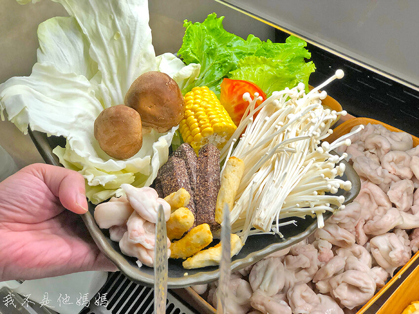 樂多多集團,大安區火鍋推薦,大安區火鍋吃到飽,大安區平價火鍋,大安區宵夜火鍋,火鍋第一品牌,爆炒火鍋,大安區爆炒火鍋,黃景龍主廚