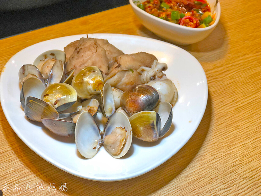 樂多多集團,大安區火鍋推薦,大安區火鍋吃到飽,大安區平價火鍋,大安區宵夜火鍋,火鍋第一品牌,爆炒火鍋,大安區爆炒火鍋,黃景龍主廚