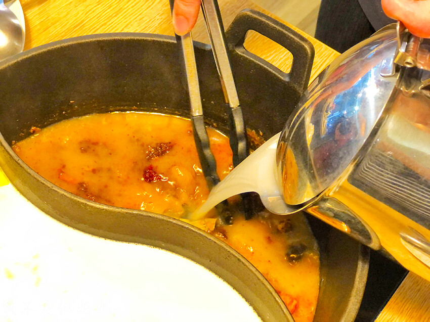 樂多多集團,大安區火鍋推薦,大安區火鍋吃到飽,大安區平價火鍋,大安區宵夜火鍋,火鍋第一品牌,爆炒火鍋,大安區爆炒火鍋,黃景龍主廚