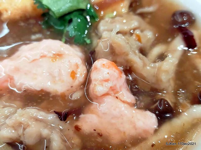 「川業艋舺新竹肉圓」(Fried pork meat ball, dry noodle &seafood soup store), Taipei, Taiwan, SJKen, Dec 17, 2021.