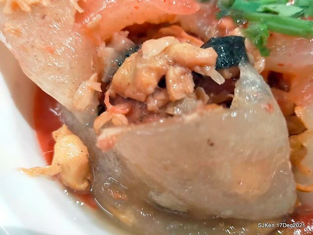 「川業艋舺新竹肉圓」(Fried pork meat ball, dry noodle &seafood soup store), Taipei, Taiwan, SJKen, Dec 17, 2021.