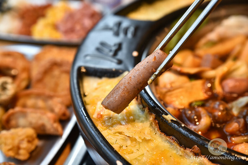 高CP值韓式年糕火鍋吃到飽，炸雞、韓國魚板、泡麵都吃到飽，兩餐公益店