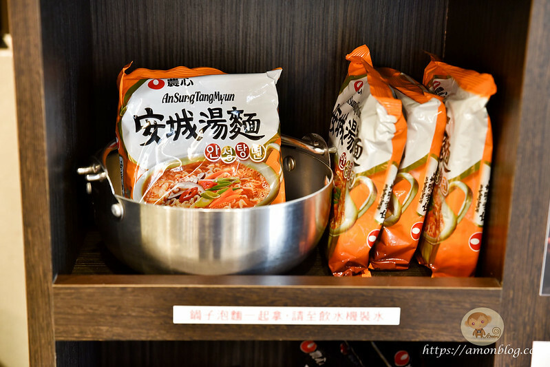 高CP值韓式年糕火鍋吃到飽，炸雞、韓國魚板、泡麵都吃到飽，兩餐公益店