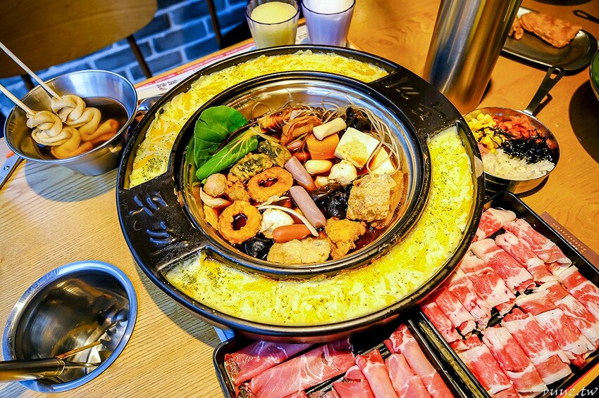 兩餐韓國年糕火鍋吃到飽,年糕、肉片、炸物飲料無限供應,限時優惠299起再打8折!