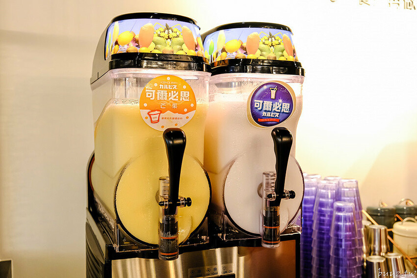 兩餐韓國年糕火鍋吃到飽,年糕、肉片、炸物飲料無限供應,限時優惠299起再打8折!