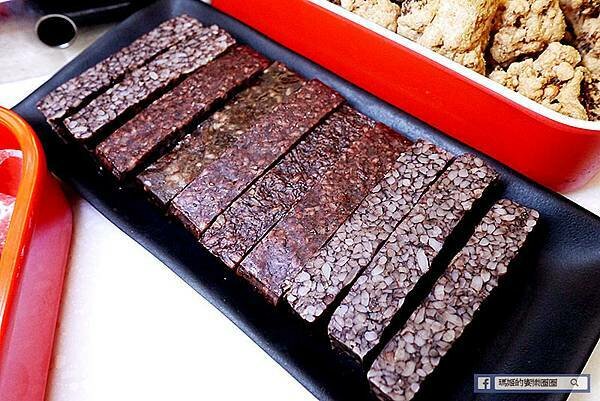 林口麻辣鍋推薦【川膳麻辣鴛鴦鍋】必吃第一名的鴨血！林口最好吃的麻辣鍋（原林口老街詹記）