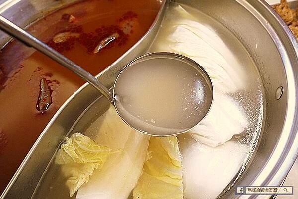 林口麻辣鍋推薦【川膳麻辣鴛鴦鍋】必吃第一名的鴨血！林口最好吃的麻辣鍋（原林口老街詹記）