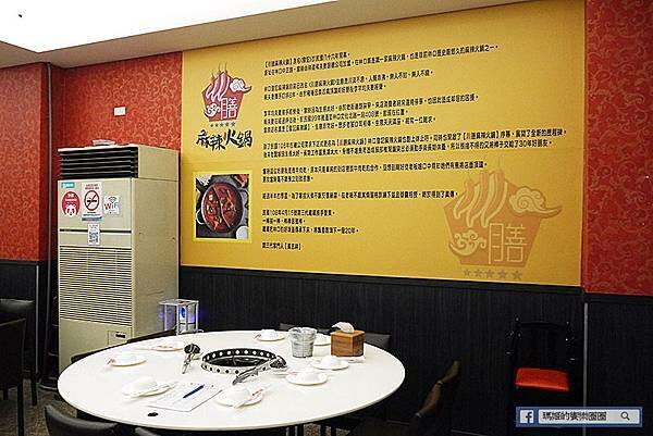 林口麻辣鍋推薦【川膳麻辣鴛鴦鍋】必吃第一名的鴨血！林口最好吃的麻辣鍋（原林口老街詹記）