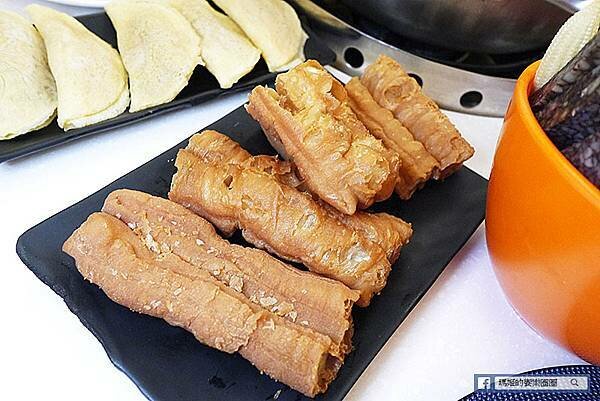 林口麻辣鍋推薦【川膳麻辣鴛鴦鍋】必吃第一名的鴨血！林口最好吃的麻辣鍋（原林口老街詹記）