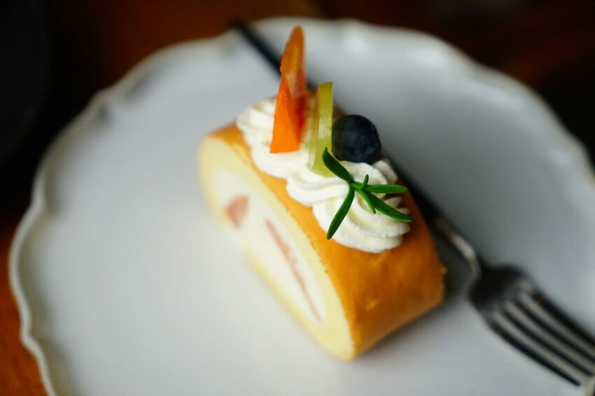 【種甜】隱藏巷弄中的老宅日式咖啡廳 招牌多到吃不完！ 新竹新開幕/新竹美食 - Cutier吃飯中 種甜不只是咖啡廳，他是一間充滿復古氣息的新店。 新竹日式, 新竹甜點, 日食。北部, 日食。新竹