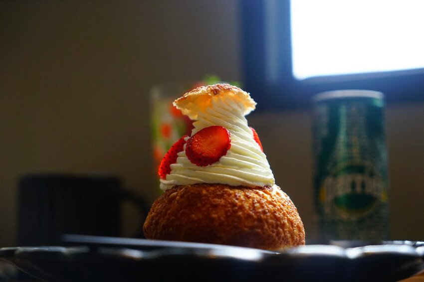 【種甜】隱藏巷弄中的老宅日式咖啡廳 招牌多到吃不完！ 新竹新開幕/新竹美食 - Cutier吃飯中 種甜不只是咖啡廳，他是一間充滿復古氣息的新店。 新竹日式, 新竹甜點, 日食。北部, 日食。新竹