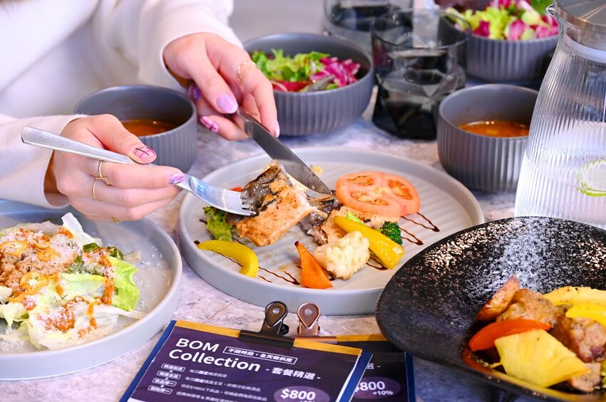 台中逢甲新開幕好美玻璃屋餐廳/巧克力辣醬烤雞 焦糖紅茶巴斯克好吃 約會餐廳推薦_Bocca Bom Bistro