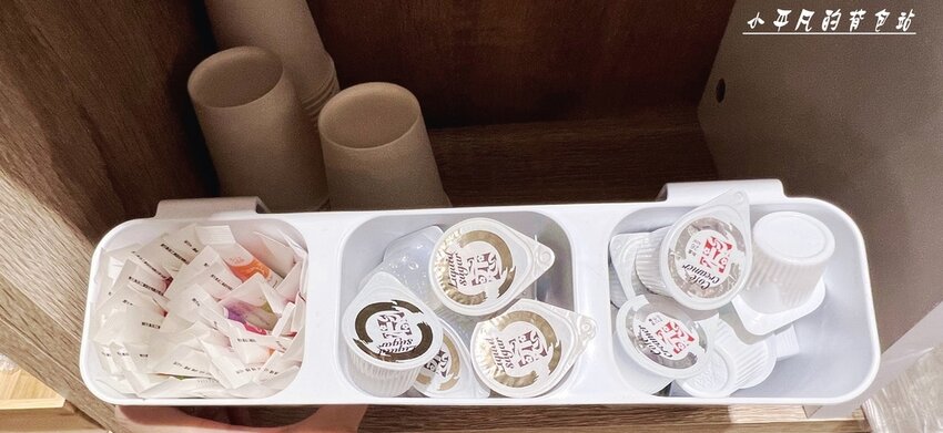 IMG_1525.jpg IMG_1525.jpg