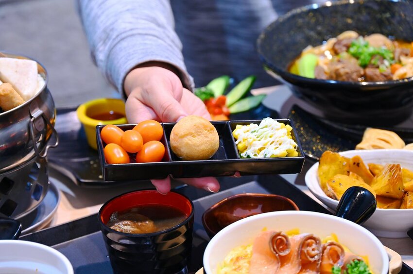 台中朝馬24小時百種料理新茶館/結合運動彩券賽事轉播/能帶桌遊來玩_SAFE運動餐飲茶館