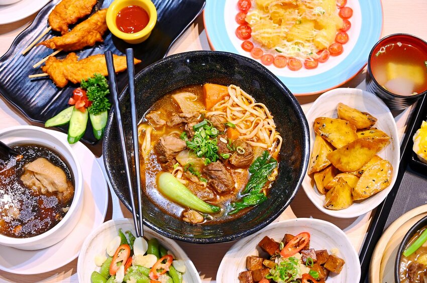 台中朝馬24小時百種料理新茶館/結合運動彩券賽事轉播/能帶桌遊來玩_SAFE運動餐飲茶館