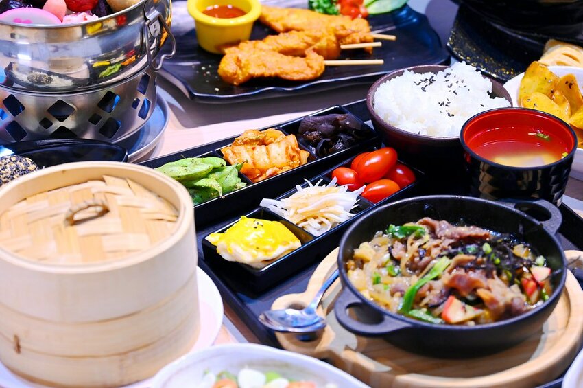 台中朝馬24小時百種料理新茶館/結合運動彩券賽事轉播/能帶桌遊來玩_SAFE運動餐飲茶館