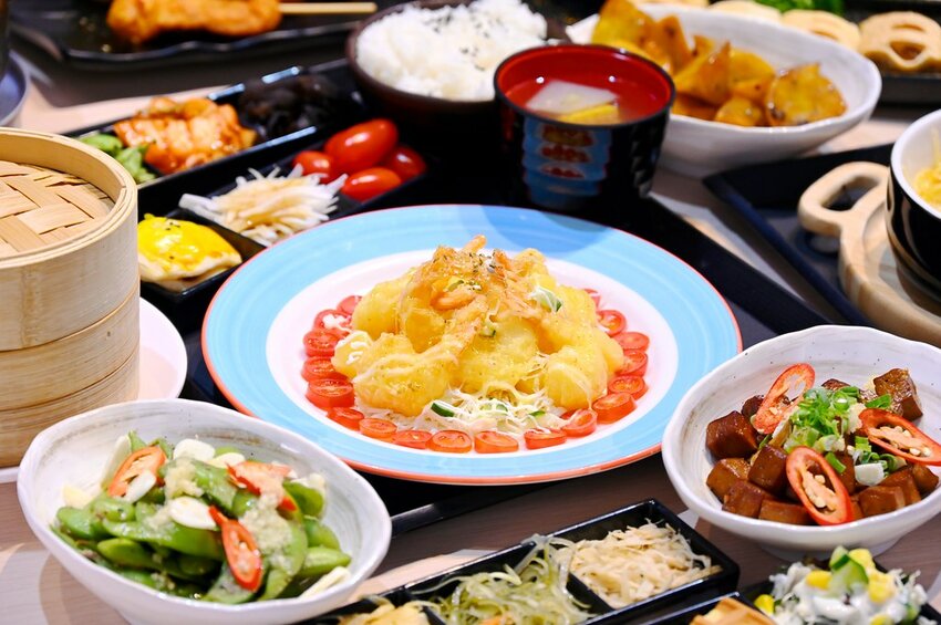 台中朝馬24小時百種料理新茶館/結合運動彩券賽事轉播/能帶桌遊來玩_SAFE運動餐飲茶館