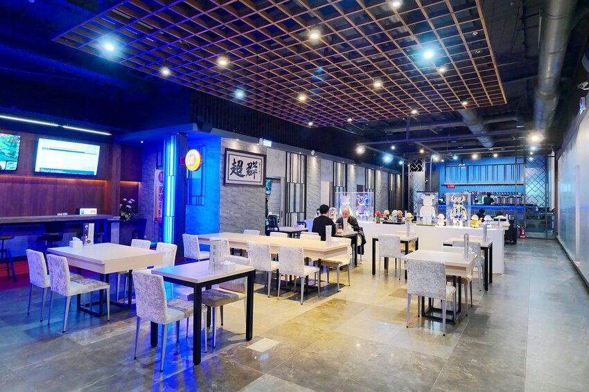 台中朝馬24小時百種料理新茶館/結合運動彩券賽事轉播/能帶桌遊來玩_SAFE運動餐飲茶館