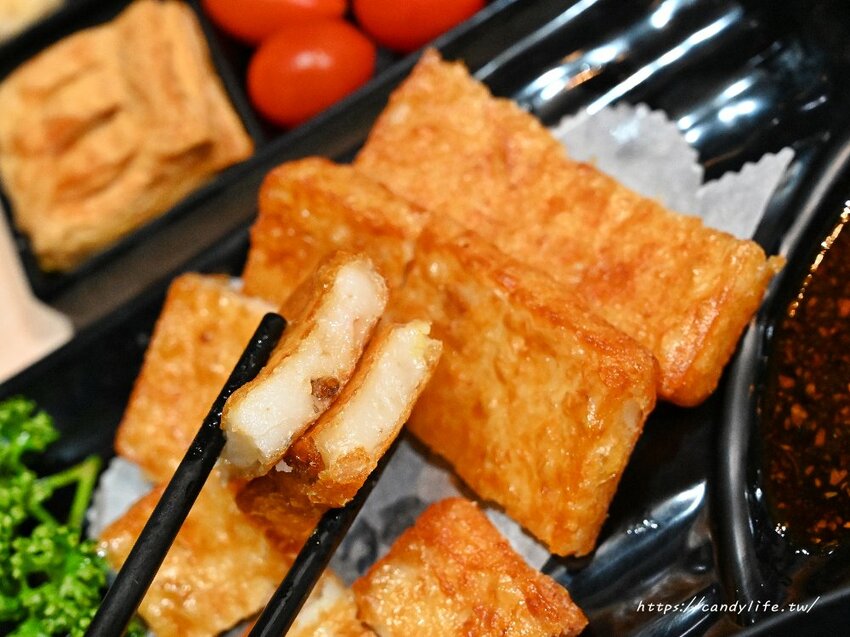 Safe茶館|台中24小時茶館推薦,超過百種餐點,結合運彩,還可以揪朋友來打牌、自備桌遊來玩~