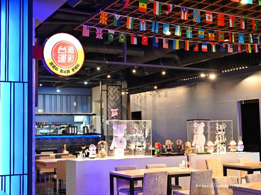 Safe茶館|台中24小時茶館推薦,超過百種餐點,結合運彩,還可以揪朋友來打牌、自備桌遊來玩~