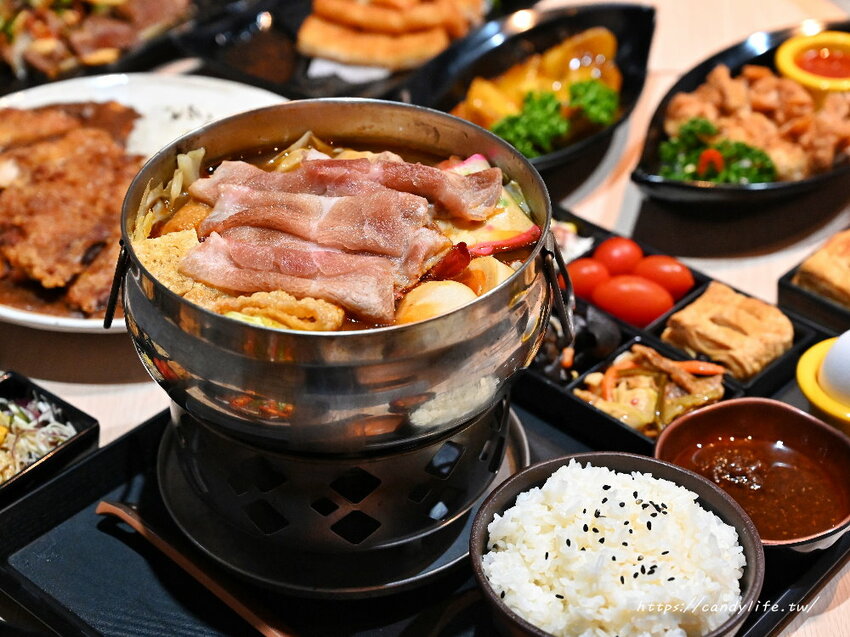 Safe茶館|台中24小時茶館推薦,超過百種餐點,結合運彩,還可以揪朋友來打牌、自備桌遊來玩~