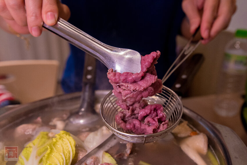 【臺南美食】吃慣了一般溫體牛肉嗎？｜老闆娘家鄉味“潮汕溫補鍋”｜完全是一個呷粗飽的概念｜ 安平溫體牛｜牛腩｜牛尾~~李好牛溫體牛肉湯爐 - 南人幫