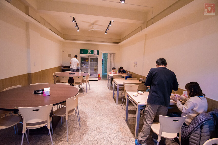 【臺南美食】吃慣了一般溫體牛肉嗎？｜老闆娘家鄉味“潮汕溫補鍋”｜完全是一個呷粗飽的概念｜ 安平溫體牛｜牛腩｜牛尾~~李好牛溫體牛肉湯爐 - 南人幫