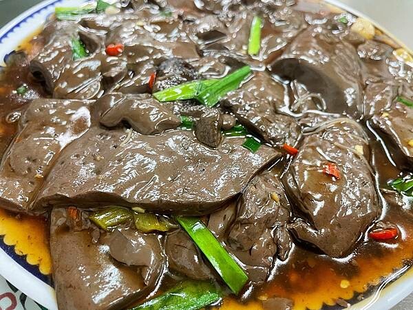 ||吃。新竹|| 許二姊 新竹廟口人氣鴨肉熱炒