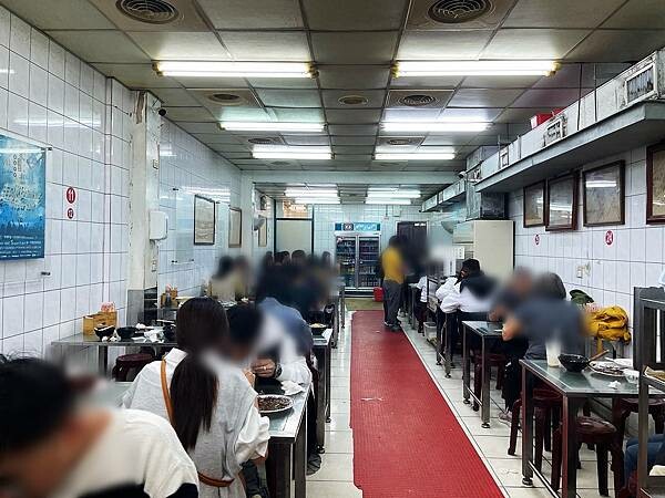 ||吃。新竹|| 許二姊 新竹廟口人氣鴨肉熱炒