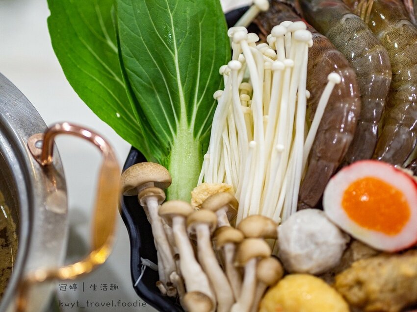 LINE_ALBUM_鳳山火鍋吃到飽-珍好味臭臭鍋鳳山旗艦店_220227_37.jpg