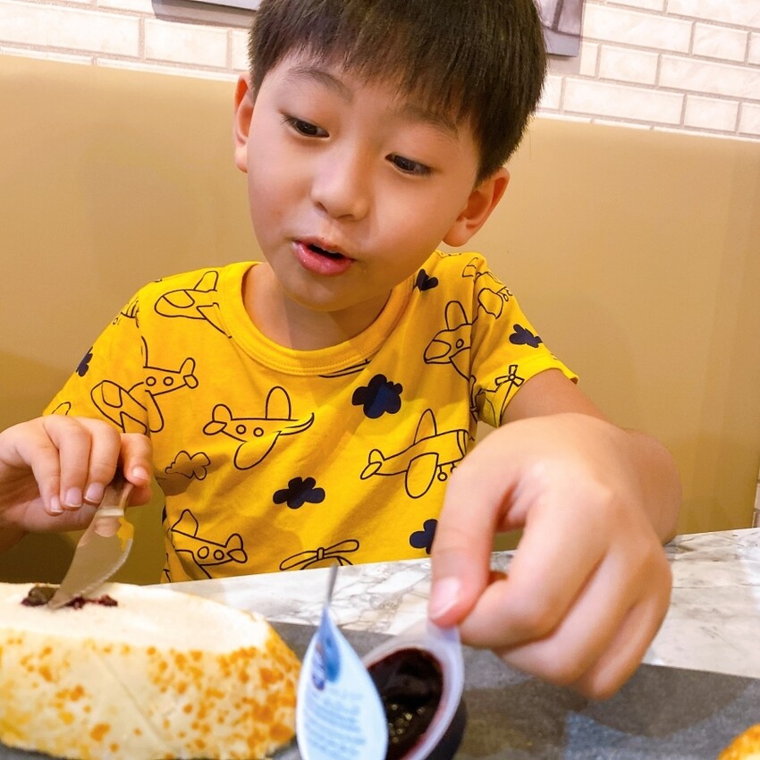 台中金典綠園道~義饗屋 di CaSa 樂活早午餐、義大利麵、燉飯,在城市享受花草簇擁,輕鬆又自在的早午餐時光~