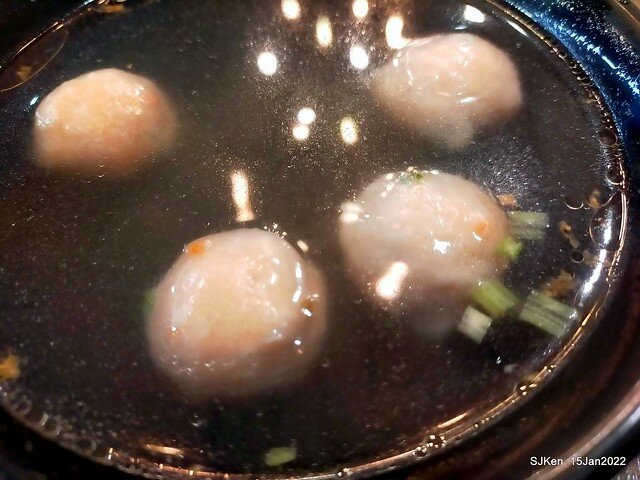 (南港美食)「JS金仙蝦捲店南港店」(Fried shrimp rolls , Braised pork on rice , fish ball soup store), Taipei, Taiwan, SJKen, Jan 15, 2022.