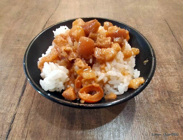 (南港美食)「JS金仙蝦捲店南港店」(Fried shrimp rolls , Braised pork on rice , fish ball soup store), Taipei, Taiwan, SJKen, Jan 15, 2022.