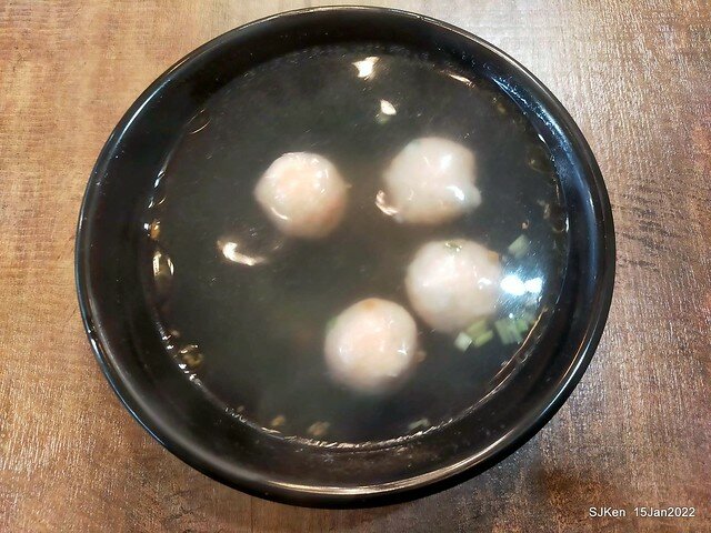 (南港美食)「JS金仙蝦捲店南港店」(Fried shrimp rolls , Braised pork on rice , fish ball soup store), Taipei, Taiwan, SJKen, Jan 15, 2022.