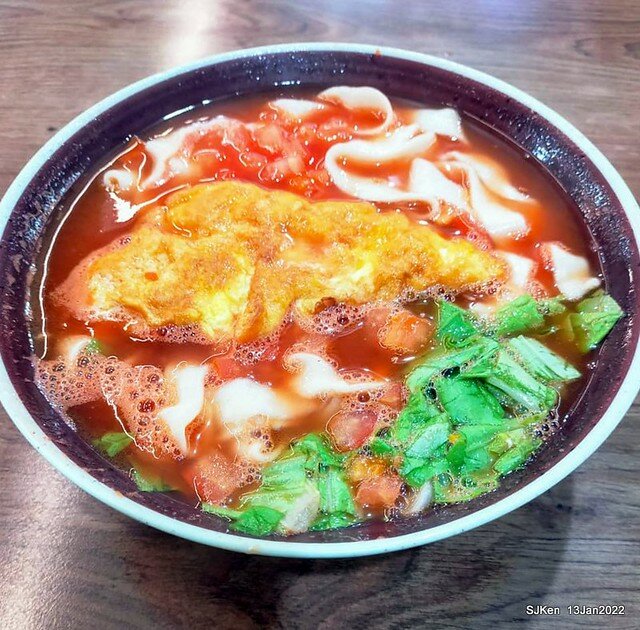 「老北投」芝山店(Tomato egg noodle & light dishes store), Taipei, Taiwan, SJKen, Jan 13, 2022..