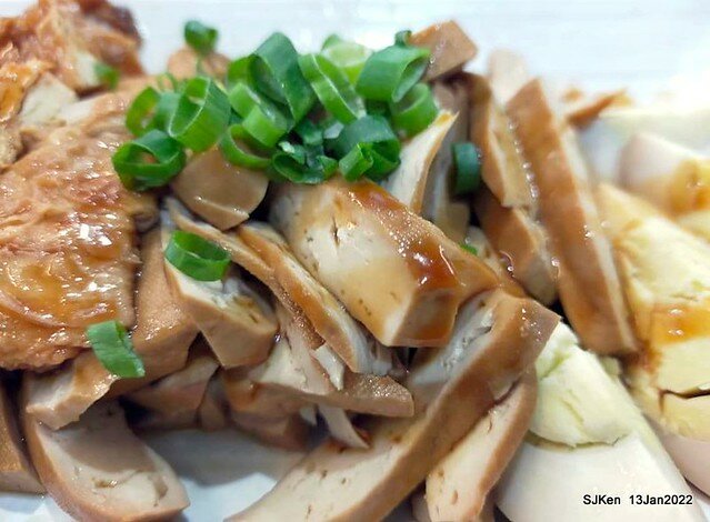 「老北投」芝山店(Tomato egg noodle & light dishes store), Taipei, Taiwan, SJKen, Jan 13, 2022..