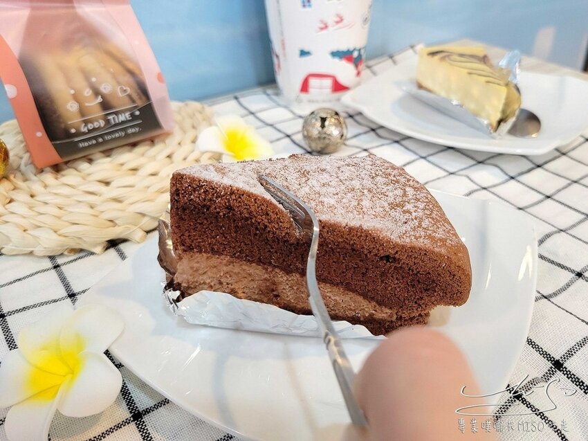 羅伯咖啡苗栗店 苗栗美食 手工餅乾蛋糕 專業噗嚨共MISO吃走 (8).jpg 羅伯咖啡苗栗店 苗栗美食 手工餅乾蛋糕 專業噗嚨共MISO吃走 (8).jpg
