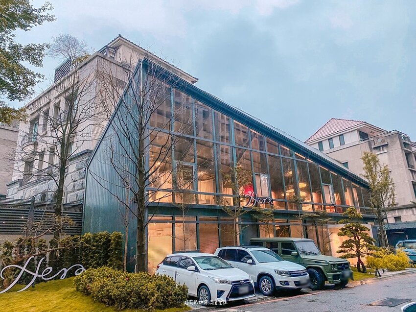 台中喜餅推薦 | Hera 赫拉 頂級喜餅，台中七期最美喜餅店，在玻璃屋一見鍾情的西式手工喜餅