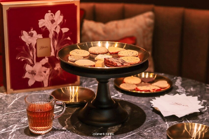 台中喜餅推薦 | Hera 赫拉 頂級喜餅，台中七期最美喜餅店，在玻璃屋一見鍾情的西式手工喜餅