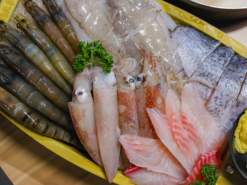 藏王極上鍋物新竹店 | 藏身於都市中的極上美味 浮誇海鮮高級肉品現點現切 火鍋文化鍋物之王