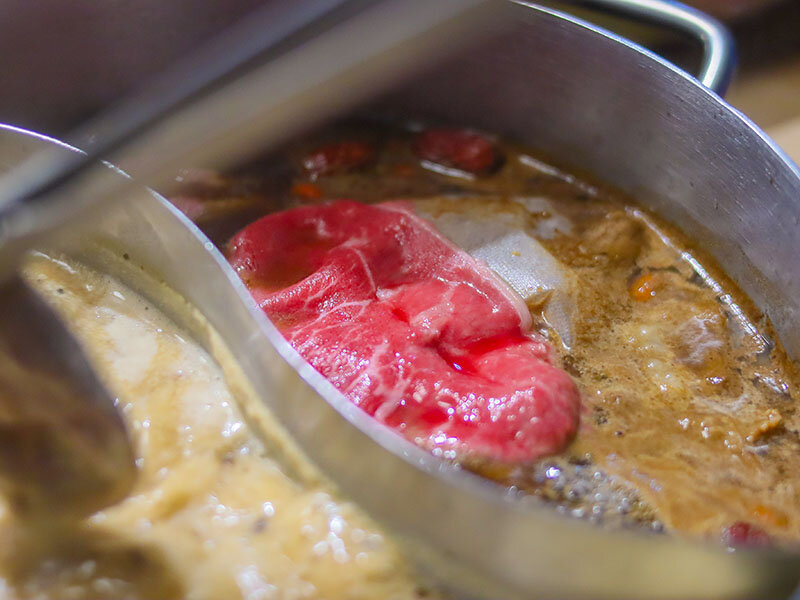 藏王極上鍋物新竹店 | 藏身於都市中的極上美味 浮誇海鮮高級肉品現點現切 火鍋文化鍋物之王