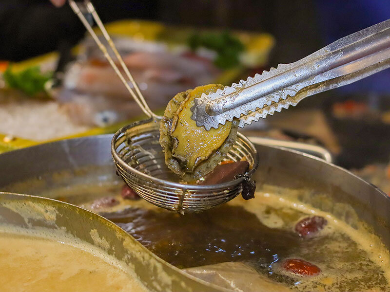 藏王極上鍋物新竹店 | 藏身於都市中的極上美味 浮誇海鮮高級肉品現點現切 火鍋文化鍋物之王