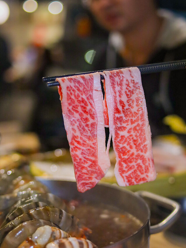 藏王極上鍋物新竹店 | 藏身於都市中的極上美味 浮誇海鮮高級肉品現點現切 火鍋文化鍋物之王