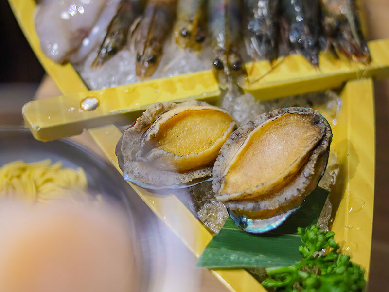 藏王極上鍋物新竹店 | 藏身於都市中的極上美味 浮誇海鮮高級肉品現點現切 火鍋文化鍋物之王